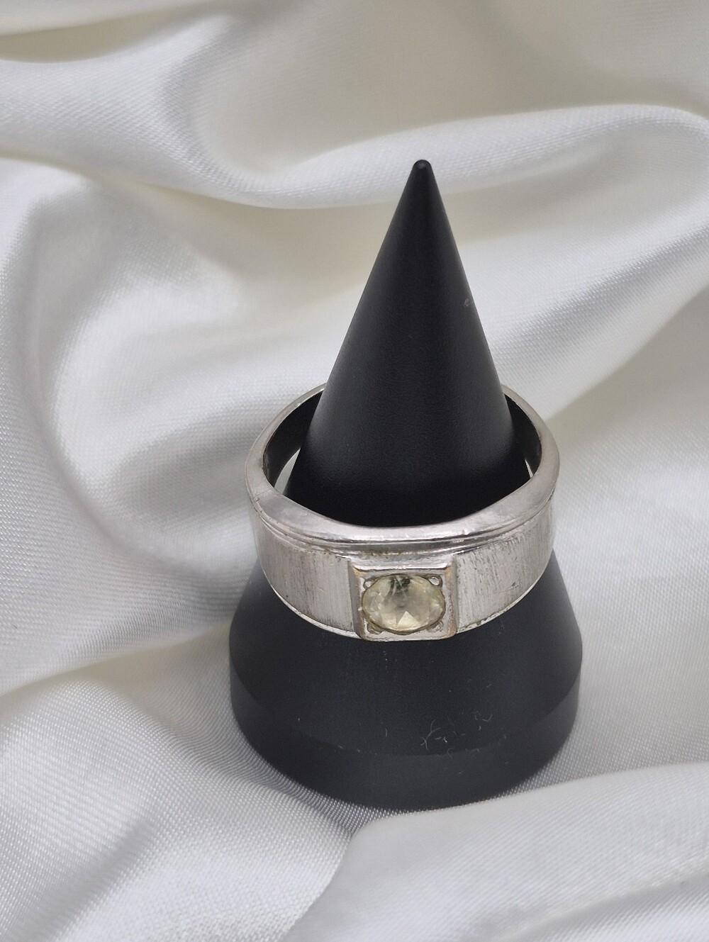 Size 12 Mens or Womans sterling silver CZ natural matt finish. Signed Uncas